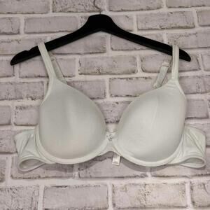 Cacique Lightly Lined T-Shirt Bra‎ White Women's Size 42B Lane Bryant